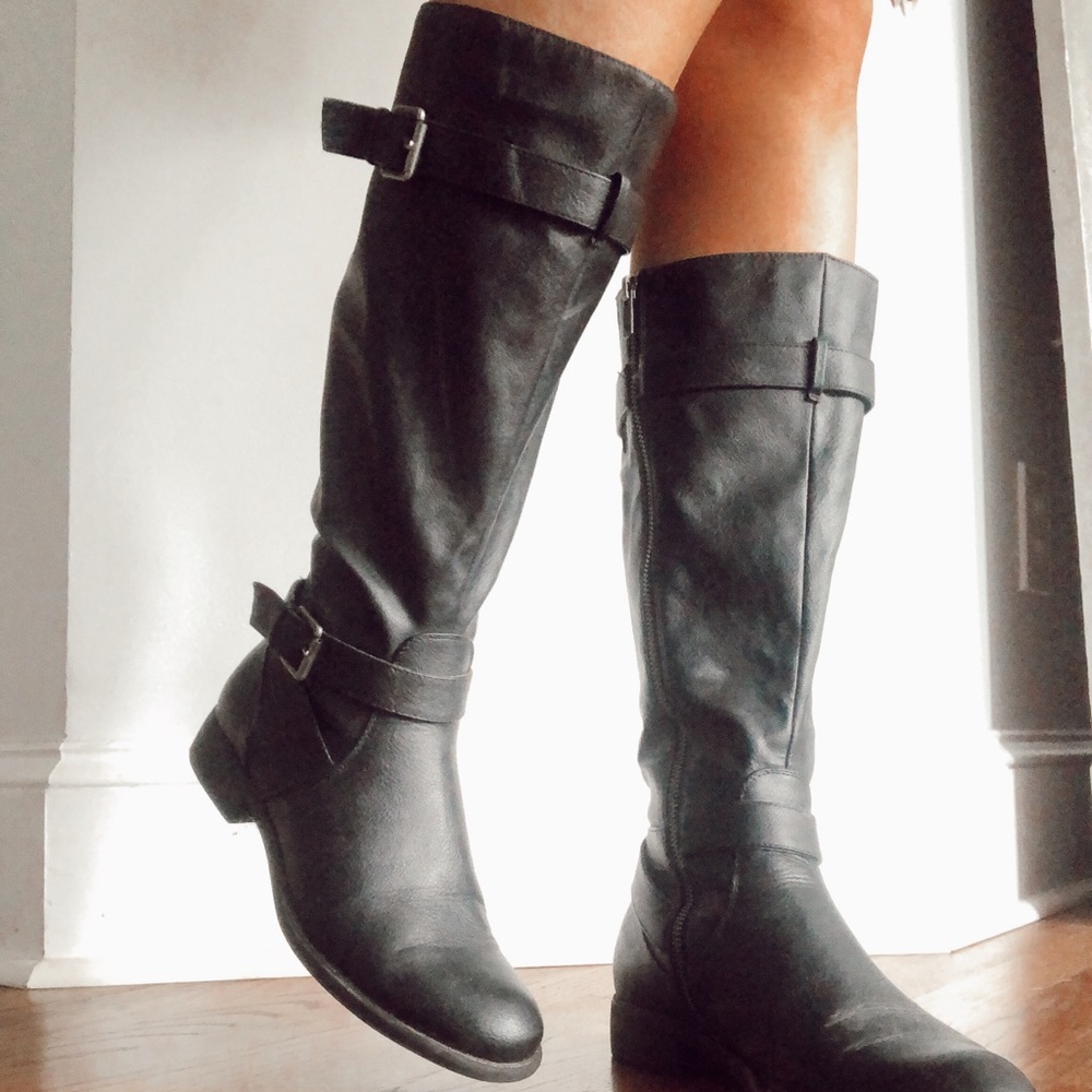 G.H. Bass & Co. tall leather boots